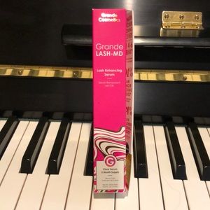 Grande Lash-MD 3-month supply clear serum